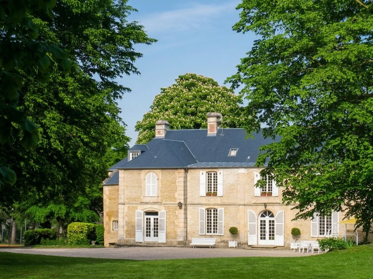 Ravalement de façade — Château