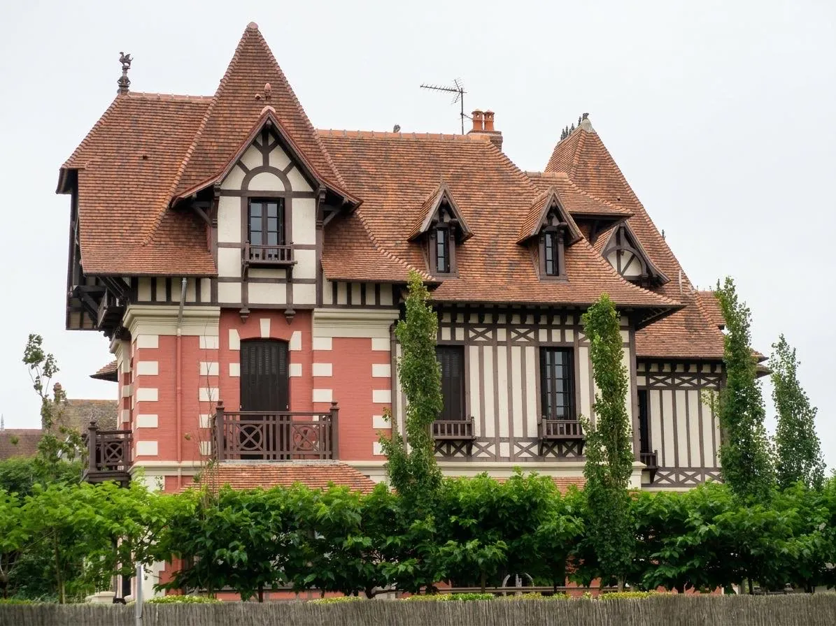 Ravalement de façade Blainville-sur-Orne — Canal de Caen à la mer